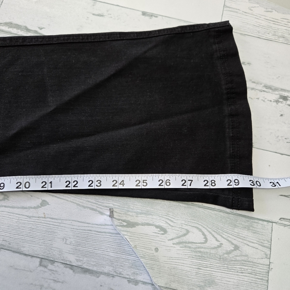 Anna & Ava Black Flare Wide Leg Jeans Size Large NWT - Picture 10 of 12
